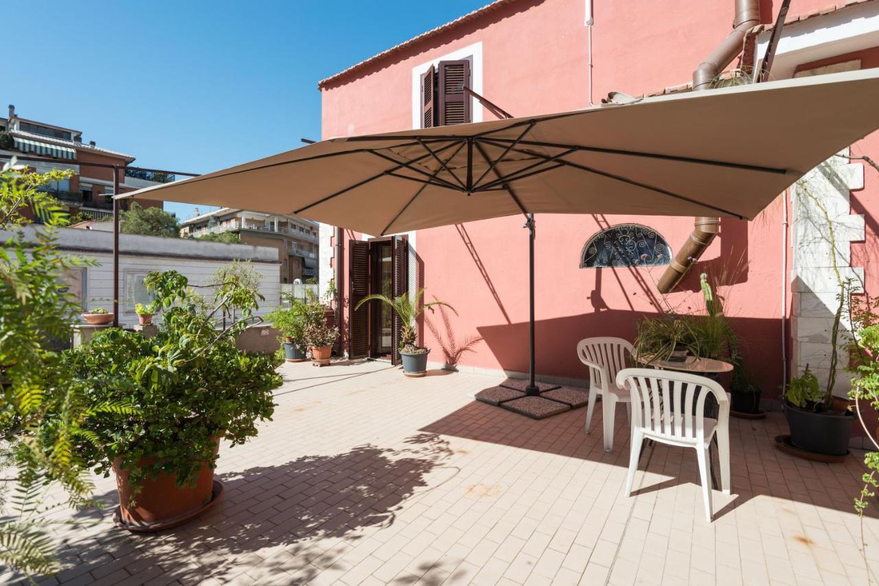 Cornelia Penthouse Bed and Breakfast Rom Exteriör bild