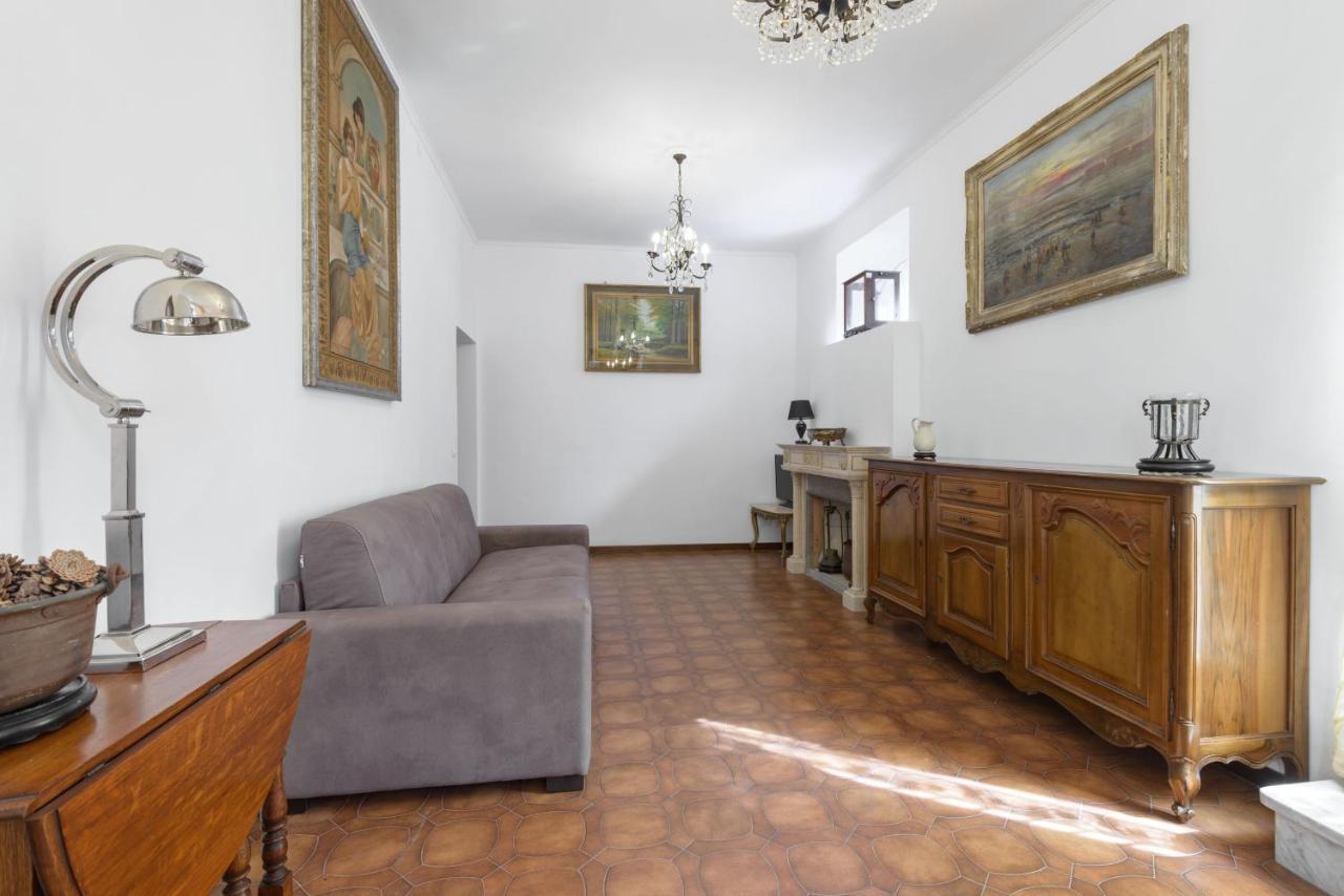 Cornelia Penthouse Bed and Breakfast Rom Exteriör bild