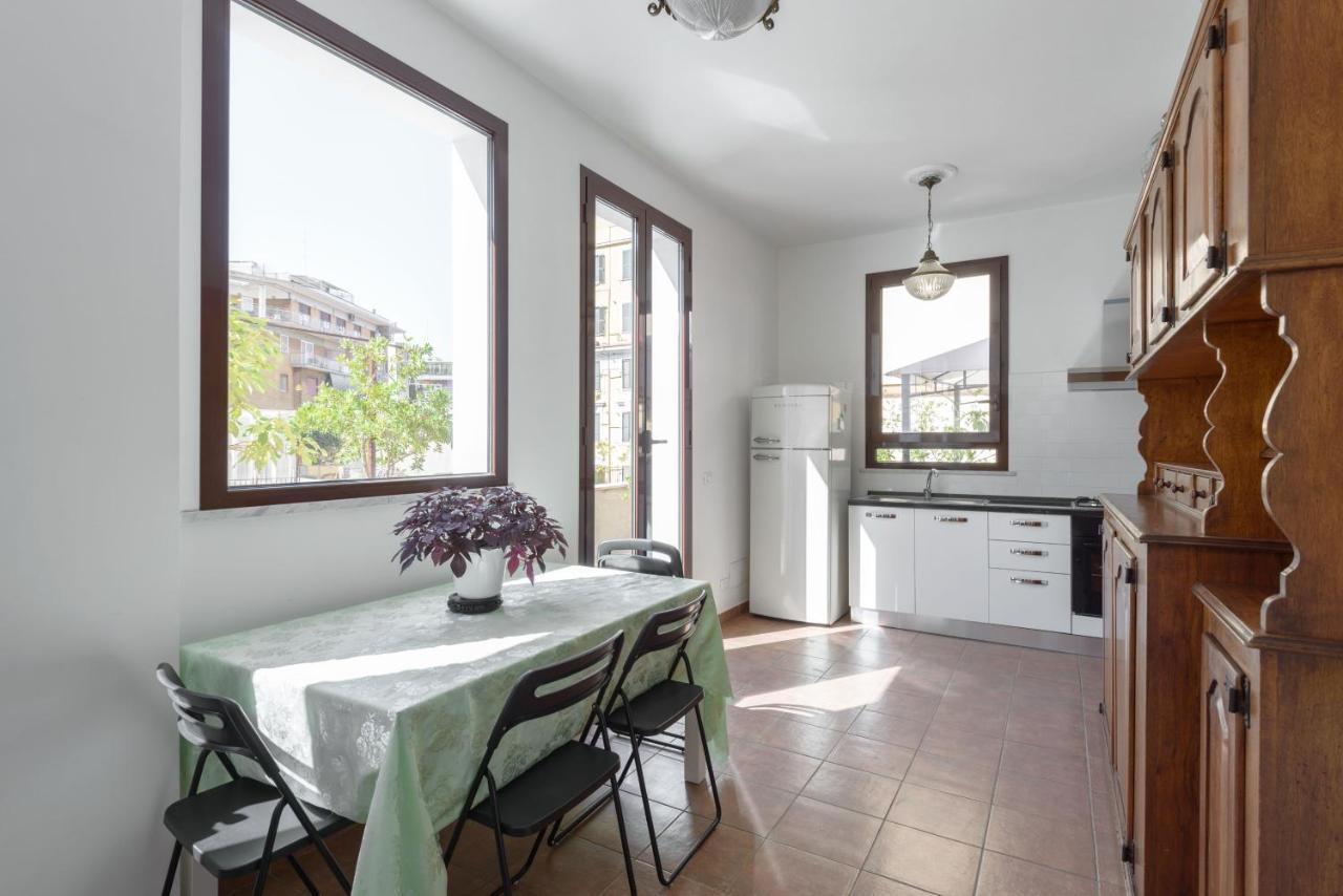 Cornelia Penthouse Bed and Breakfast Rom Exteriör bild