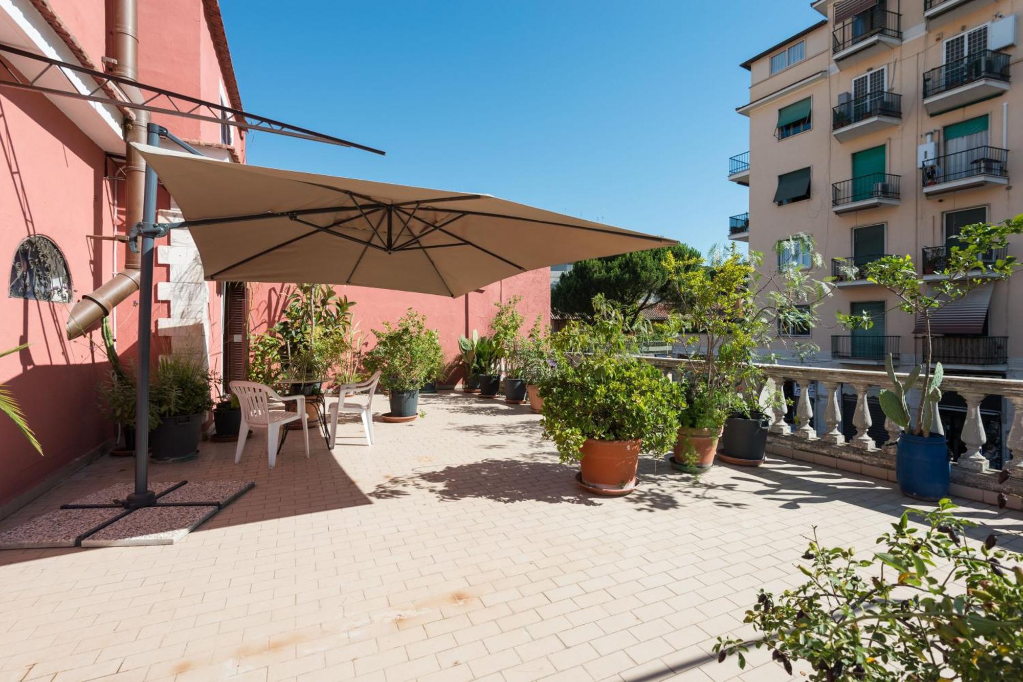 Cornelia Penthouse Bed and Breakfast Rom Exteriör bild
